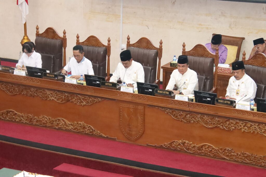 Kedap Paripurna DPRD Batam Bahas KUA-PPAS 2026