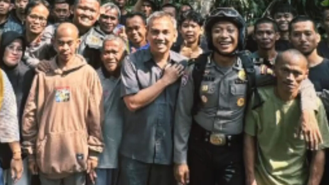 Prabowo Beri Rehabilitasi 2 Guru Luwu Utara yang Dipecat Usai Bantu Honorer