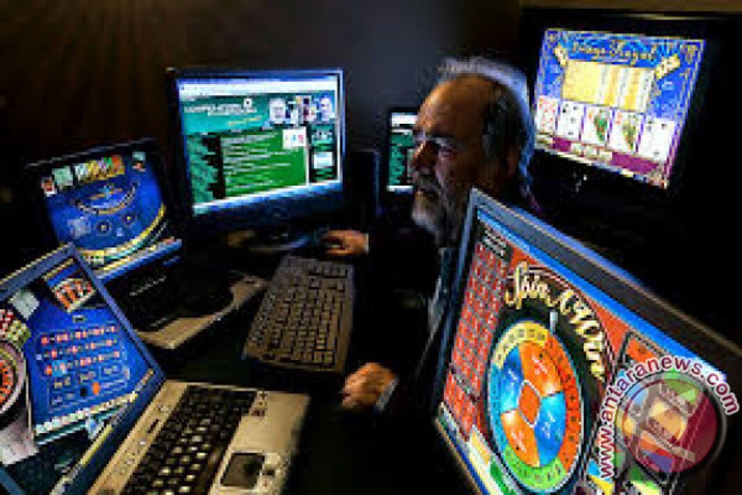 Prabowo Ungkap Indonesia Kehilangan 8 Miliar Dollar AS Per Tahun Akibat Judi Online