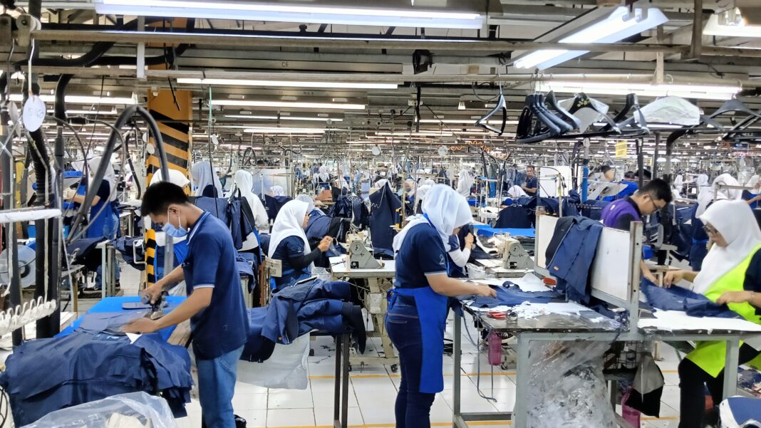 Momen Waka BGN Tegur SPPG karena Guru dan Petugas Sekolah Tidak Kebagian MBG: Satpam Pun Harus Dapat!