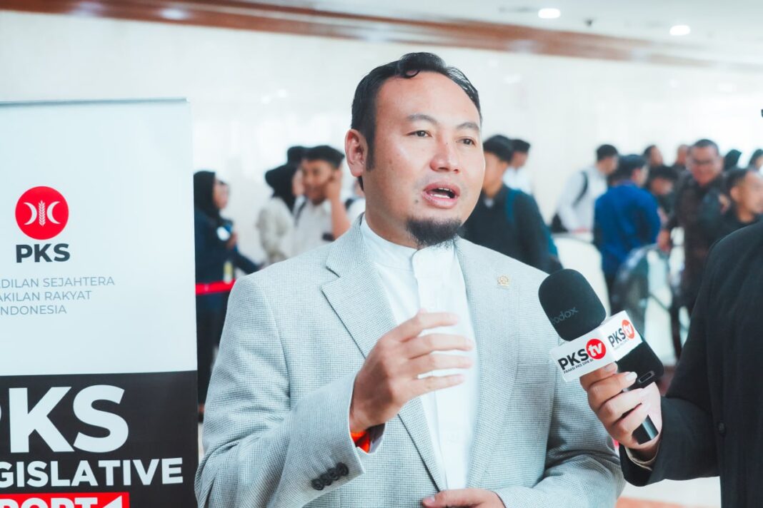 Soroti Isu Superflu, Netty Prasetiyani Mohon Kemenkes Perkuat Edukasi dan Literasi Kesehatan Publik